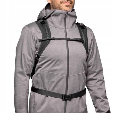 Фоторюкзак Lowepro RunAbout BP 18L, помаранчевий