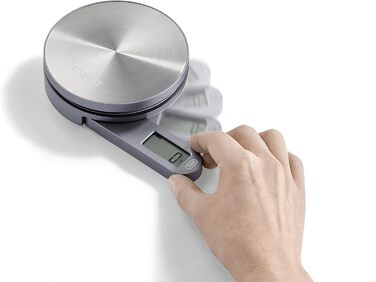 CASO Kitchen EcoMate Kinetic Kitchen Scale - 5kg, 1g Increments, Battery-Free, Award-Winning