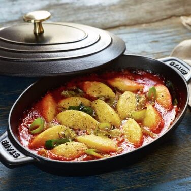 STAUB Овальна форма для запікання з кришкою, 23 см, 1 л, чавун, чорна, для всіх типів плит та духовки, індукція