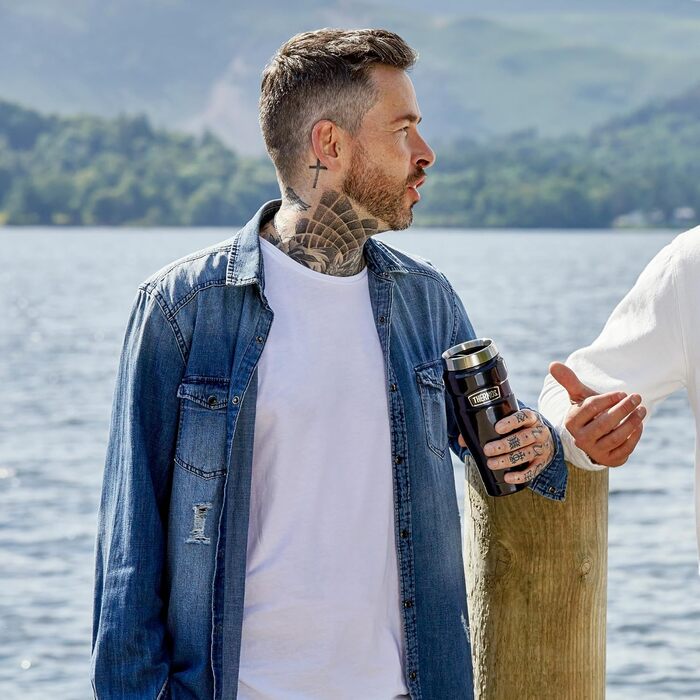 Термокружка Thermos King Reise, нержавіюча сталь, 470 мл, колір полуниця, 8.3 x 8.3 x 20 см