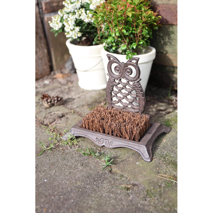 Shoe brush owl brush floor scraper casting