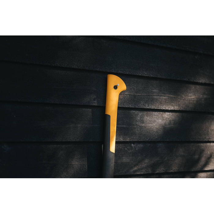 Точилка для ножів Fiskars Xsharp, керамічний точильний елемент, корпус з скловолокна, чорний/помаранчевий
