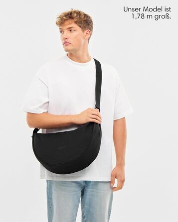 Сумка через плече LARKSON Solveig Medium бежева (Taupe) 8л – Водовідштовхувальна напівмісячна сумка Moon Bag для жінок та чоловіків