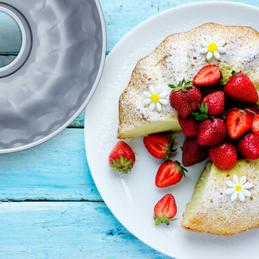 Relaxdays Bundt Cake Pan: 25 cm diameter