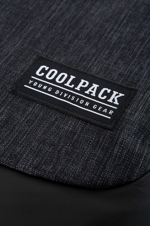 Багатовідсіковий шкільний рюкзак CoolPack, чорний, 27 л