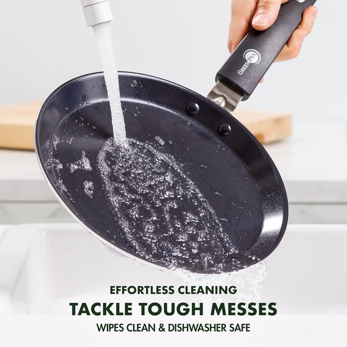 Млинцева пательня GreenPan Essentials 24 см, керамічна антипригарна, без PFAS, для індукції, духовки до 160°C, чорна, можна мити в посудомийній машині