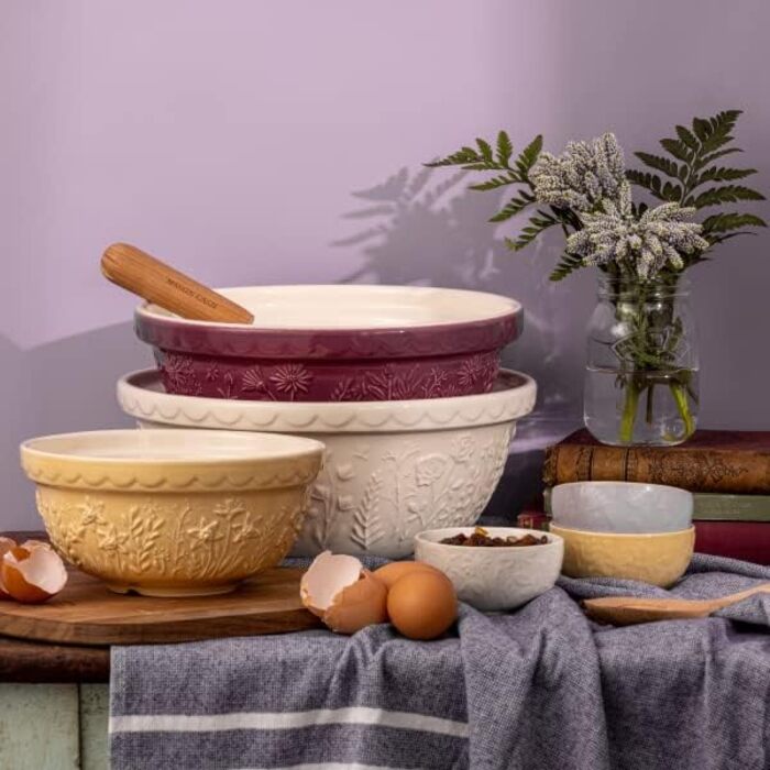 Mason Cash Stoneware Mixing Bowl 21 cm | Daffodil | 2 L | Dough bowl for bread dough, cake dough or pizza dough | made of high-quality, chip-resistant stoneware | large dough bowl