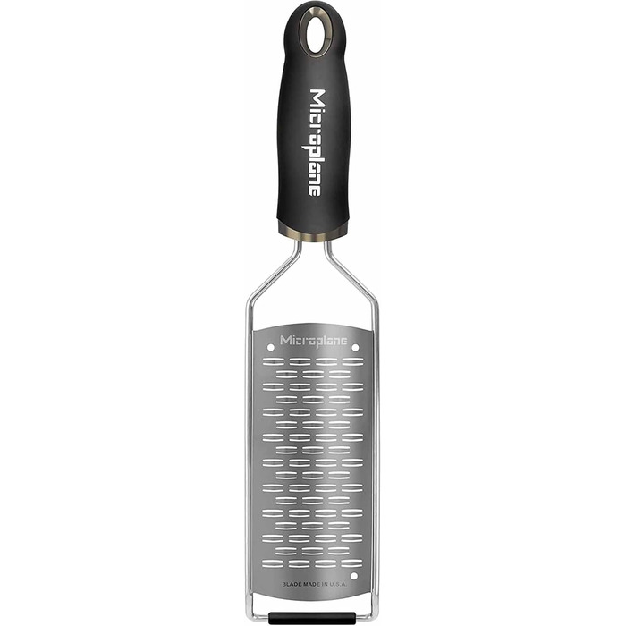 Терка кухонна Microplane Gourmet з нержавіючої сталі, чорна, для сиру, яблук, моркви, цукіні та шоколаду