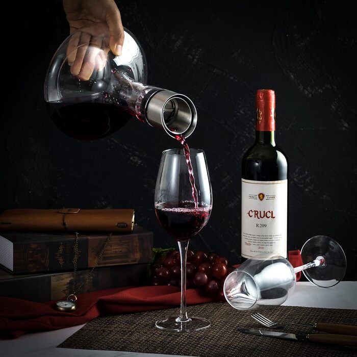 Wine Decanter with Integrated Aerator Spout & Filter, Decanter, Wine Decanter, Wine Aerator, Wine Decanter, Wine Gifts, 100% Hand-Blown Lead-Free Crystal Glass, Wine Accessories