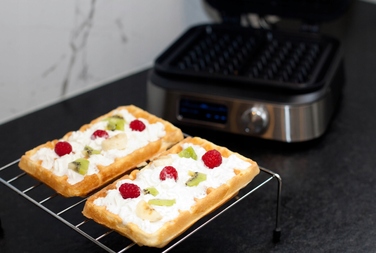 Вафельниця Berlinger Gourmet MAX-2350-W, 2350 Вт, чорна