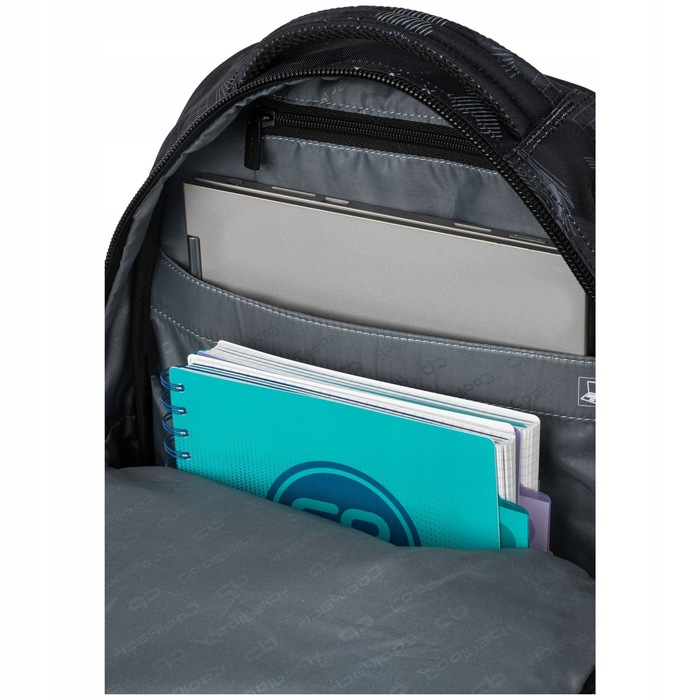 Шкільний рюкзак CoolPack багатокомпортний, чорний, 29 л, з відділенням для ноутбука