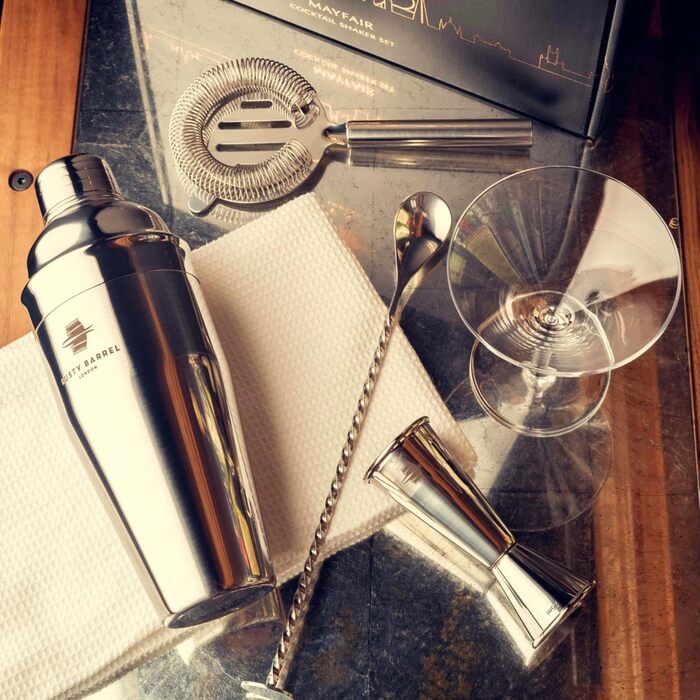 Rusty Barrel Mayfair Cocktail Set – Cocktail Shaker Set with Stainless Steel Cocktail Shaker and Cocktail Accessories | Cocktail Mix Set in a Luxurious Gift Box