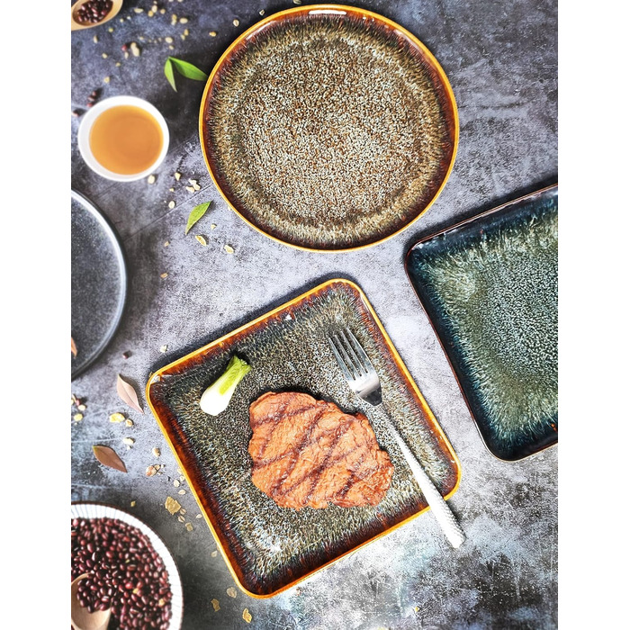 ЯЮ Керамічні тарілки 4 шт. для основного блюда: стейк, паста, різотто, закуски. Підходять для мікрохвильової печі, духовки та миття в посудомийній машині. Колір: коричневий, форма: квадратна.