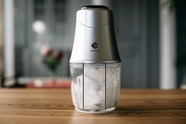 Електричний подрібнювач Family Care для кухні: 3 титанові леза, 300W, скляна чаша 600 мл, багатофункціональний, для м'яса, цибулі, овочів, горіхів, льоду