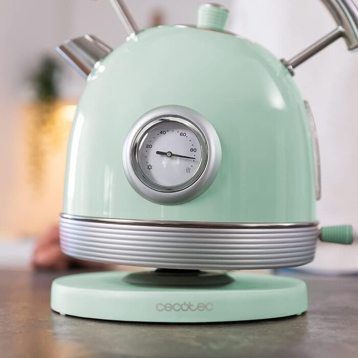 Електричний чайник Cecotec ThermoSense 420 Light Green, 1.8 л, 2200 Вт, з індикатором температури, зелений, з нержавіючої сталі, вінтажний стиль