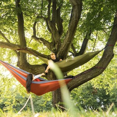Легка туристична гамак для кемпінгу та відпочинку на природі | Міцна, з карабінами та ременями, 275x140 см, 300 кг, нейлон, для відпочинку вдома та на вулиці, армійний зелений/камелеон