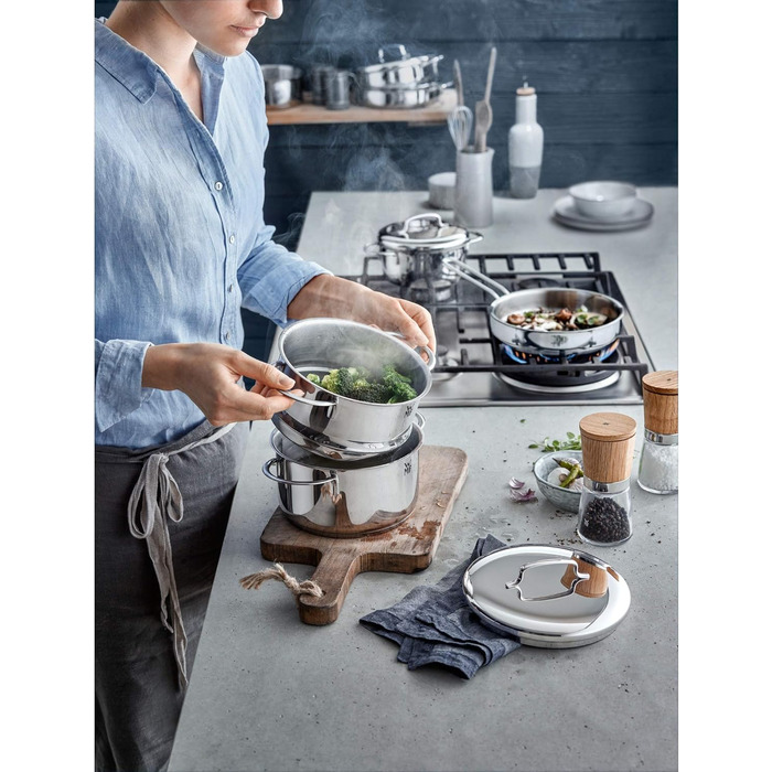 WMF Mini Pot Set Induction Small 5-Piece, Cookware Set with Metal Lids, Cromargan Stainless Steel, Stackable Pot Set, ideal for small portions