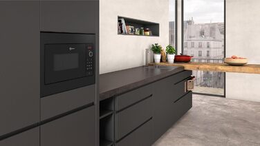 Вбудована мікрохвильова піч NEFF HLAWG25S3 N30, 50x38 см, LED дисплей, автопрограми, Easy Clean, Easy Clock, чорний колір