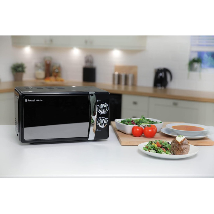 Мікрохвильова піч Russell Hobbs RHMM701B 17L, 700W, чорна, ручне керування, 5 рівнів потужності, таймер, функція розморожування, легке очищення