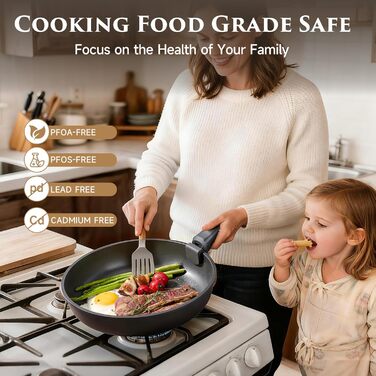 Набір посуду JEETEE 20 предметів з антипригарним титановим покриттям та знімною ручкою, для індукційних плит, з кришками, сірий