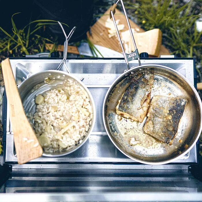 Набір посуду Primus Campfire Cookset L для кемпінгу та приготування їжі на відкритому вогні