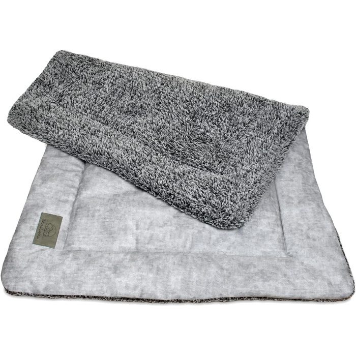 KaraLuna Dog Mat 80 x 55 cm for home & on the go | Washable | 3 sizes available | Dog blanket, dog cushion, padded dog blanket, fluffy (Grey)