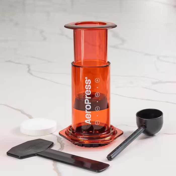 AeroPress Clear прозора кавова прес-машина 3-в-1: френч-прес, пуровер, еспресо, для подорожей, без гіркоти, стандарт, червона