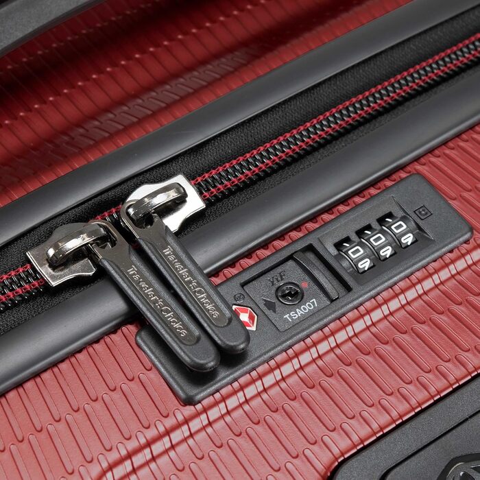 Чемодан на колесах Traveler's Choice Maxporter II з полікарбонату, 22 дюйми, темно-зелений