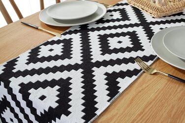 KnBoB Cotton Linen Table Runner Black and White Geometric Puzzle Pattern with Tassels for Dining Room Party Holiday Decoration, Size 32x160CM