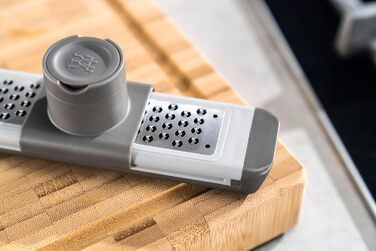 Терка дрібна ZWILLING Z-Cut мультифункціональна, нержавіюча сталь, сіра - для овочів та фруктів