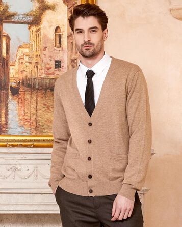 Чоловічий кардиган Kaspin з вовняної суміші, V-подібний виріз, ґудзики та кишені (колір кава, розмір S)