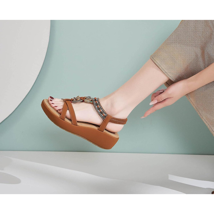 Босоніжки жіночі літні богемні на танкетці Keilsandalen, коричневі 42 EU, з камінням та перлами, 5 см
