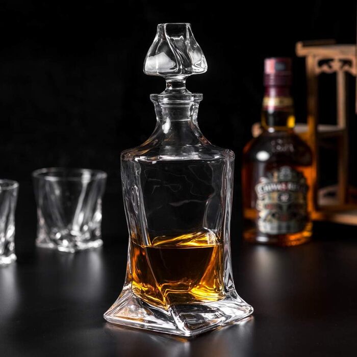 KANARS Whisky Decanter and Glasses Set, 800 ml Lead-Free Crystal Whiskey Decanter with 4x 300 ml Glasses, 5-Piece, Gift Box