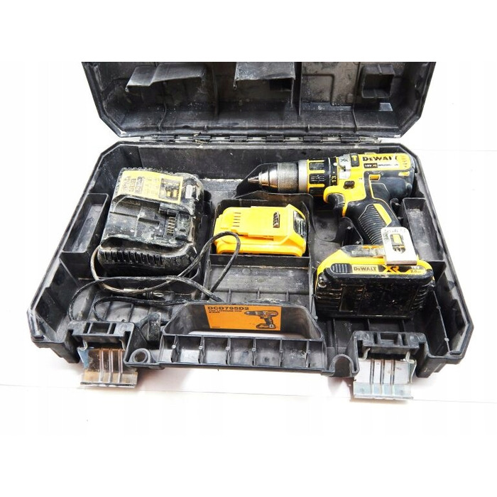 Акумуляторний шуруповерт DeWalt 18 V DCD795D2