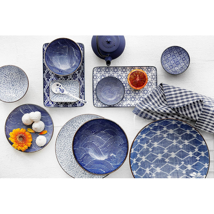 Японський блакитний суші-набір Nippon з подарунковою коробкою та палочками (4 шт.) 21x13.5 & 9.5x3 см