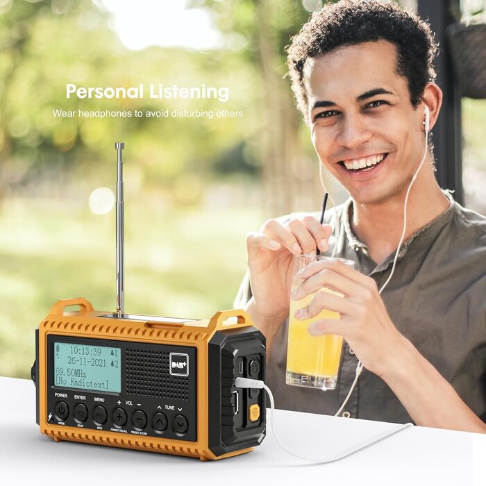 Радіоприймач Kurbelradio з DAB+/DAB/UKW, акумулятор 5000mAh, ліхтарик, аварійне радіо, USB-зарядка, FM, динамо, SOS-сигнал, для туризму та відпочинку на природі (жовтий)