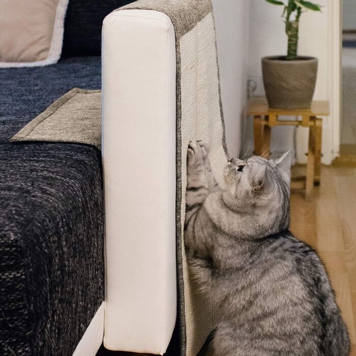 Navaris Cat Scratch Mat Scratch Protector Sofa - with 2 compartments - 128 x 45 cm Sisal Scratch Rug for Cat - Couch Cat Scratch Mat - also for Dogs (Light Brown - White)
