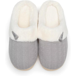 колір: сірий