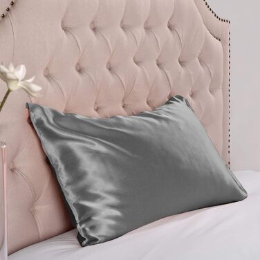 Silk Pillowcase, 25 Momme Pillowcase made of Double-Sided 100% Mulberry Silk Pillow Cover, 1 Piece Hidden Zipper Design Silk Pillowcase, 50 x 75 cm Grey