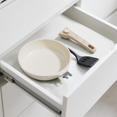 Сковорода RIOVARM 30 см з нержавіючої сталі з антипригарним покриттям для індукційних плит. Сковорода-вок з нержавіючої сталі з ручкою, підходить для всіх типів плит, можна мити в посудомийній машині та використовувати в духовці. Сковорода для омлетів з т