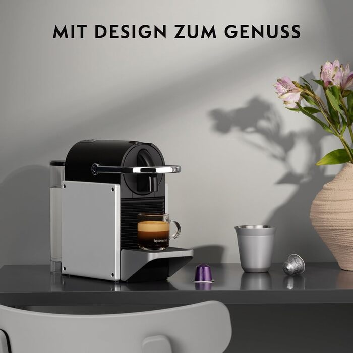 Кавова машина-капсульна Nespresso De'Longhi Pixie EN127.S, 19 бар, 1260 Вт, сріблясто-чорна, компактний дизайн, ECO-режим, дві програмовані кнопки