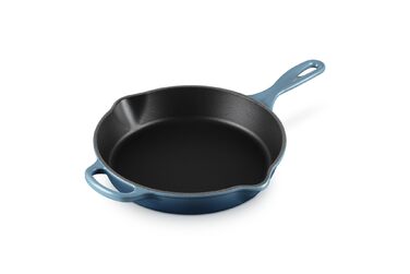 Чавунна сковорода Le Creuset Signature Chambray 26 см, 2 л для всіх плит та духовки