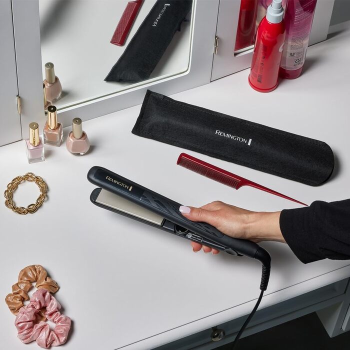 Випрямляч для волосся Remington S3500 Ceramic з керамічним покриттям та іонізацією