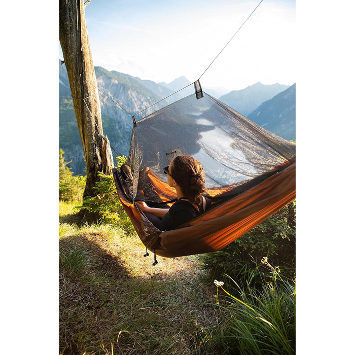Гамак AMAZONAS Ultra-Light Moskito Traveller, антимоскітна сітка, 220x140 см, до 150 кг, коричневий, легкий, для туризму