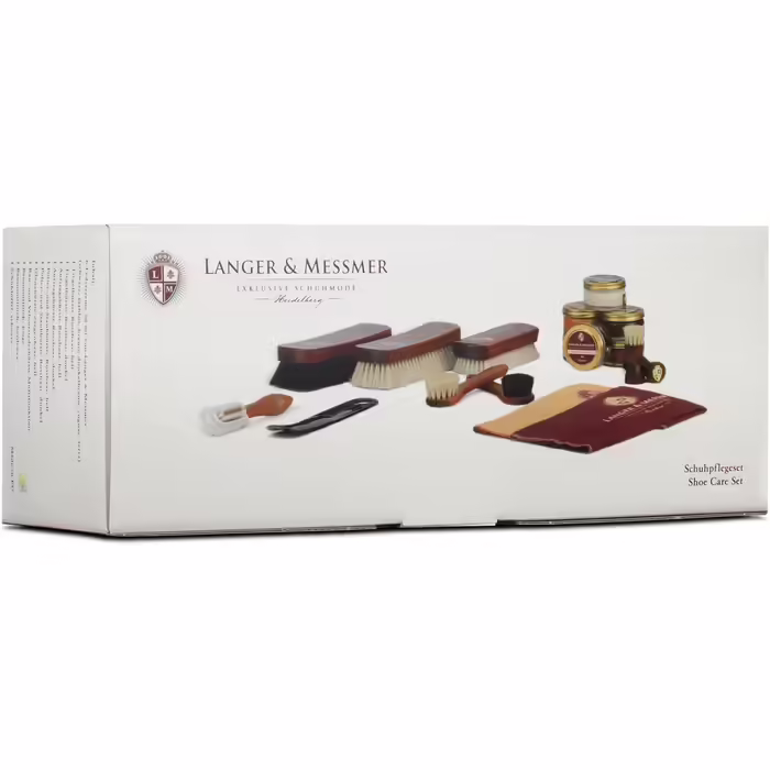 Langer & Messmer Shoe Care Set including high-quality leather care creams and horsehair brushes for effective care of your smooth leather shoes - The shoe care set for professional shoe care.