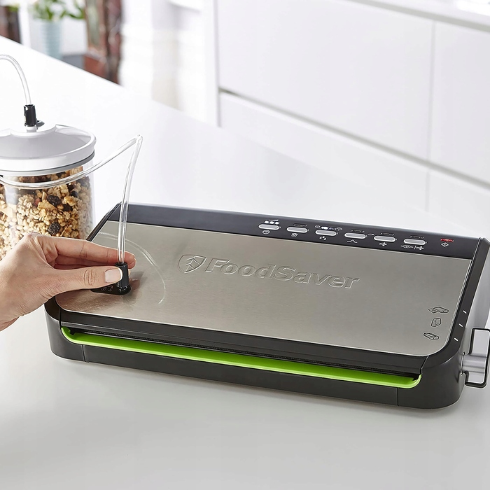 Вакууматор FoodSaver з відсіком для рулону та функцією імпульсного режиму