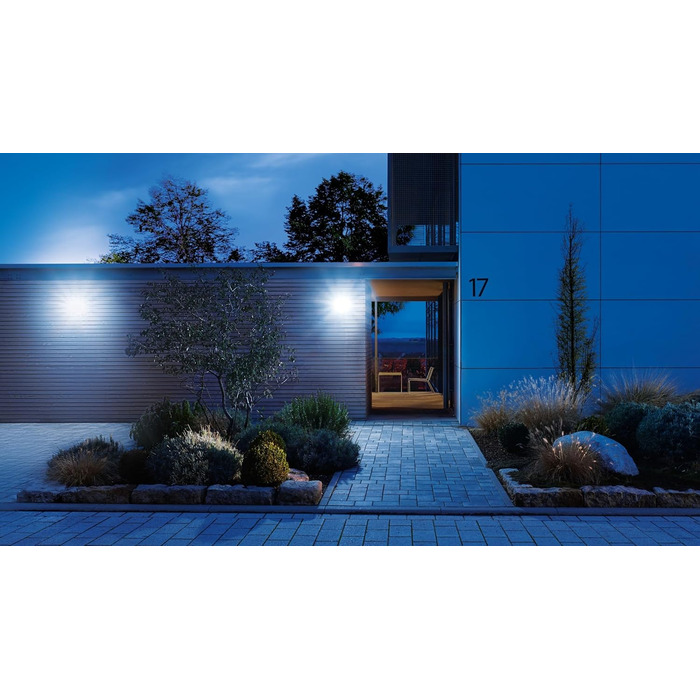 Steinel LED Floodlight XLED Home 2 S white, fully swiveling, 13.7 W, 180° With motion sensor, 10 m range, 1550 lm