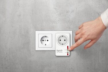 Повторювач FRITZ!DECT 100 - розширює зону дії DECT, версія для мовців німецької мови