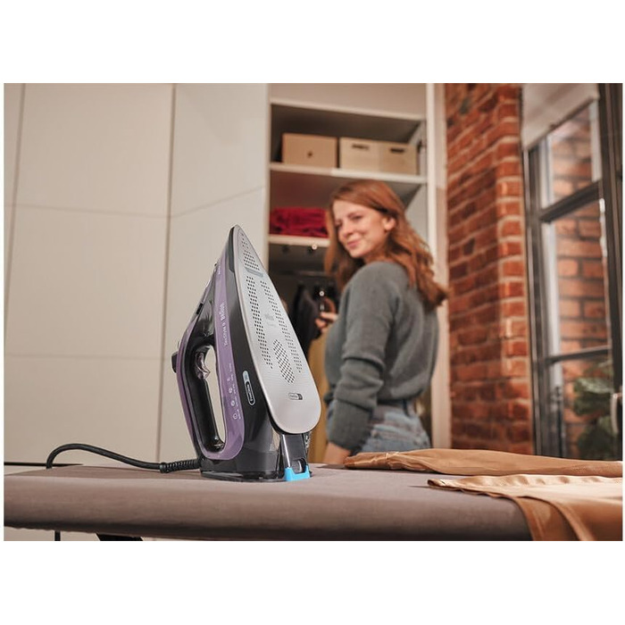 Праска з парою Braun TexStyle 9 SI9661VI з технологією FreeGlide 3D, вертикальна праска, функція Anti-Tropf, резервуар 330 мл, 260 г/хв, 3200 Вт, фіолетовий колір