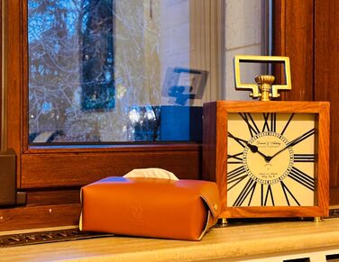 Genuine Leather Cosmetic Tissue Box, Handcrafted, Made in Italy, perfect for living rooms, bathrooms, kitchens, and office/practice (Cognac)